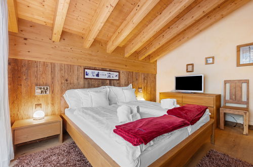 Foto 34 - Appartamento con 6 camere da letto a Zermatt con sauna e vasca idromassaggio