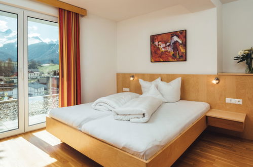 Foto 5 - Appartamento con 2 camere da letto a Ladis con terrazza e vista sulle montagne