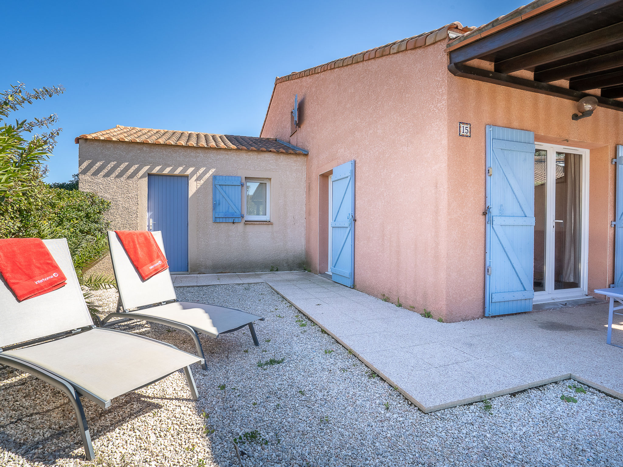 Foto 16 - Haus mit 2 Schlafzimmern in Saint-Cyprien mit schwimmbad und blick aufs meer