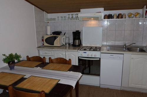 Foto 6 - Apartamento de 2 quartos em Vir com terraço