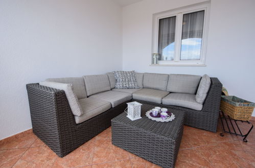 Photo 32 - 2 bedroom Apartment in Rogoznica with terrace and sea view