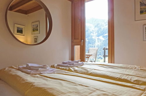 Photo 14 - Appartement de 3 chambres à Lauterbrunnen avec terrasse et vues sur la montagne