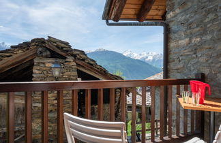 Foto 3 - Appartamento con 2 camere da letto a Sarre con vista sulle montagne