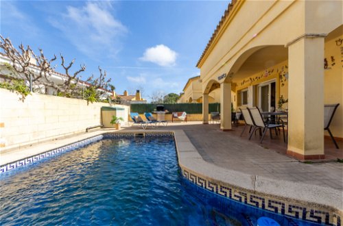 Foto 33 - Casa de 4 quartos em Deltebre com piscina privada e vistas do mar