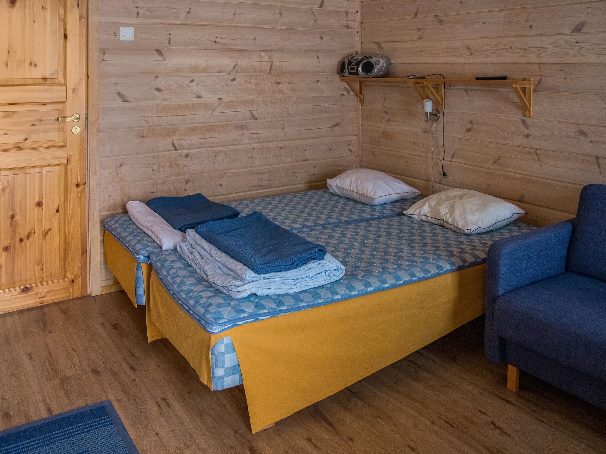 Foto 5 - Haus mit 1 Schlafzimmer in Kolari mit sauna und blick auf die berge