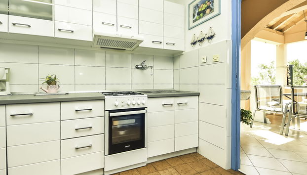 Haus mit 4 Schlafzimmern in Pašman mit garten und terrasse - Foto 4