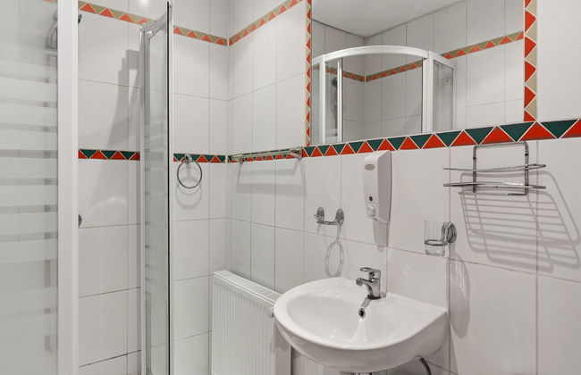 Casa de 5 quartos em Kravaře com piscina privada e jardim - Foto 32