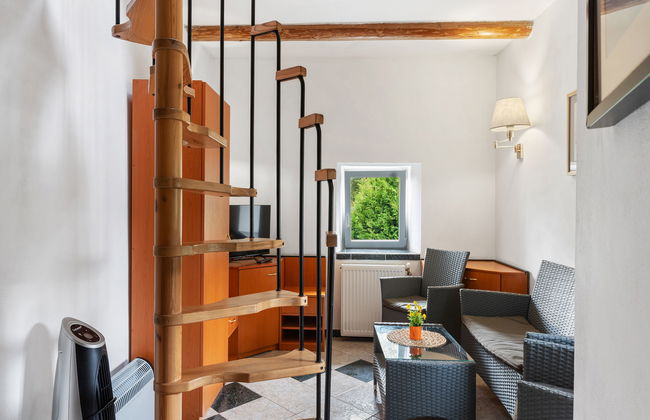 Casa de 5 quartos em Kravaře com piscina privada e jardim - Foto 29