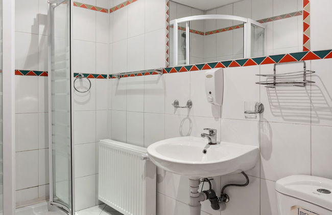 Casa de 5 quartos em Kravaře com piscina privada e jardim - Foto 34