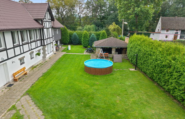 Casa de 5 quartos em Kravaře com piscina privada e jardim - Foto 44
