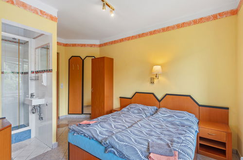 Photo 4 - Maison de 3 chambres à Kravaře avec piscine privée et jardin