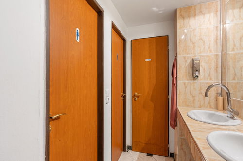 Photo 40 - Maison de 3 chambres à Kravaře avec piscine privée et jardin
