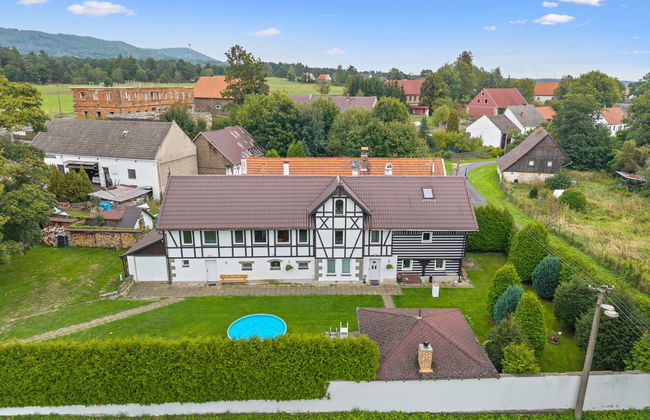 Casa de 5 quartos em Kravaře com piscina privada e jardim - Foto 43