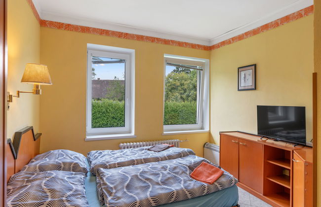 Casa de 5 quartos em Kravaře com piscina privada e jardim - Foto 16