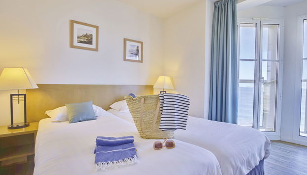 Apartment mit 2 Schlafzimmern in Saint-Malo mit schwimmbad und garten - Foto 3