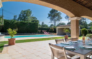 Photo 2 - Maison de 4 chambres à Callian avec piscine privée et jardin