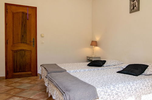 Photo 17 - 4 bedroom House in Callian with private pool and garden