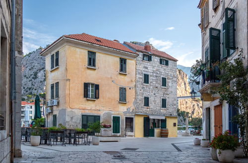 Foto 51 - Casa con 2 camere da letto a Dugi Rat con piscina privata e giardino