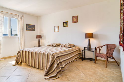 Photo 19 - 4 bedroom House in Montfort-sur-Argens with private pool and garden