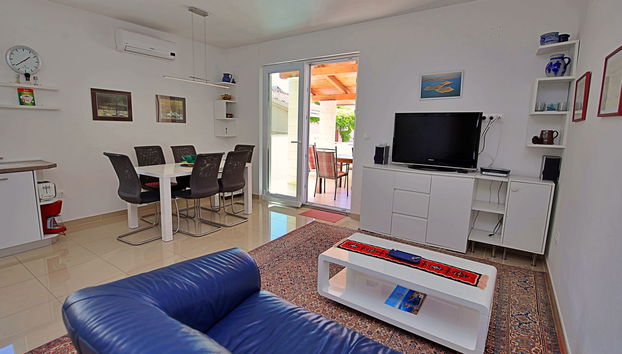 Haus mit 5 Schlafzimmern in Rogoznica mit terrasse - Foto 3