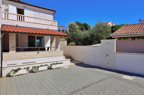 Foto 1 - Casa de 4 habitaciones en Rogoznica con terraza y vistas al mar