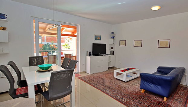 Haus mit 5 Schlafzimmern in Rogoznica mit terrasse - Foto 4