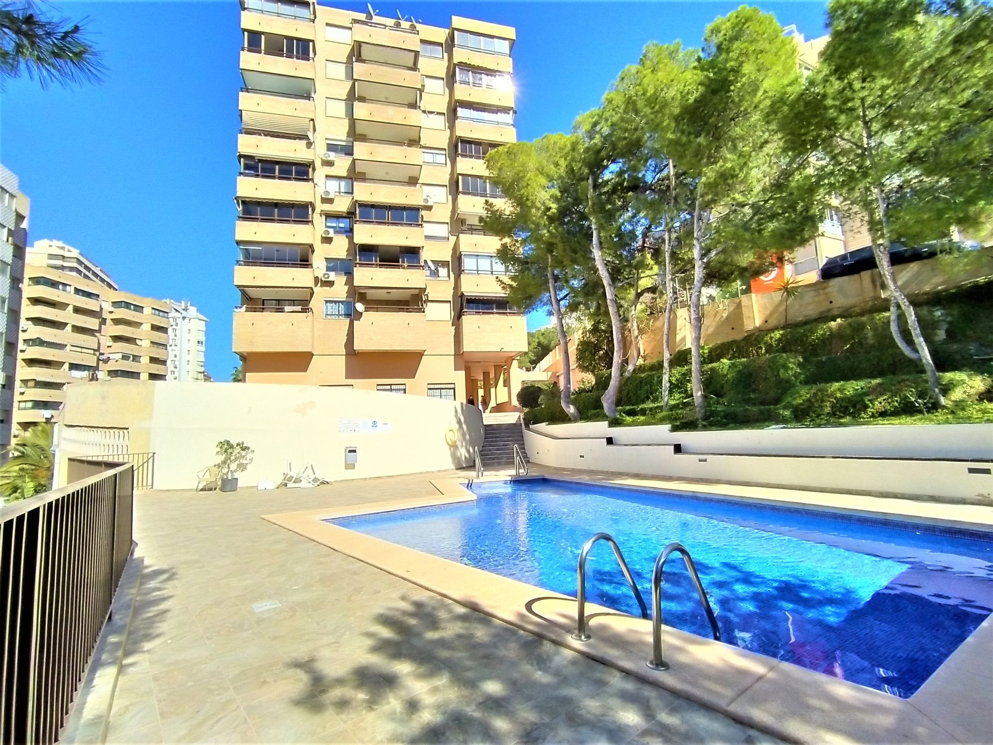 Foto 28 - Appartamento con 2 camere da letto a Benidorm con piscina e vista mare