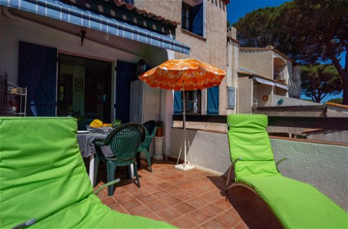 Photo 5 - 1 bedroom House in Sainte-Maxime with swimming pool and sea view