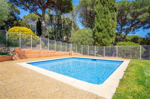 Photo 15 - 1 bedroom House in Sainte-Maxime with swimming pool and sea view