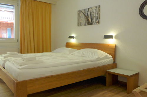 Foto 11 - Appartamento con 2 camere da letto a Zermatt