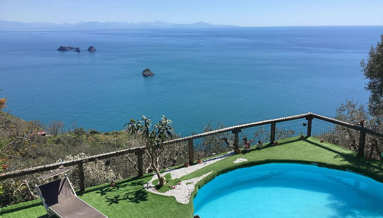 Foto 1 - Casa con 3 camere da letto a Massa Lubrense con piscina privata e vista mare