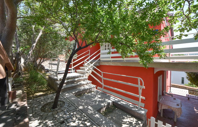 2 bedroom Apartment in Karlobag with terrace - Photo 25