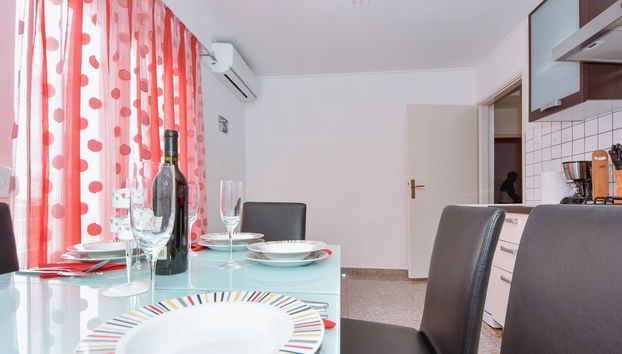 Apartment mit 2 Schlafzimmern in Karlobag mit terrasse - Foto 5
