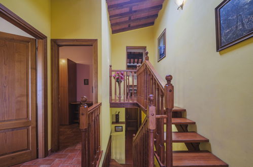 Photo 15 - 3 bedroom House in Pescaglia with private pool and garden