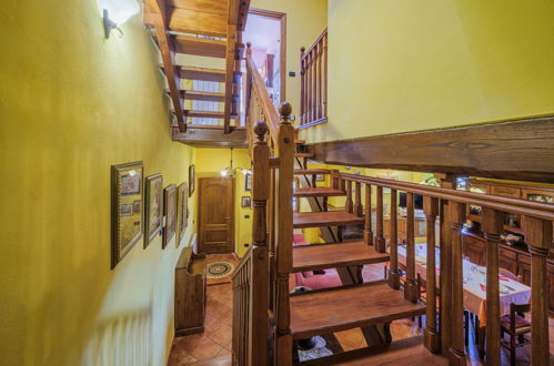 Photo 14 - 3 bedroom House in Pescaglia with private pool and garden