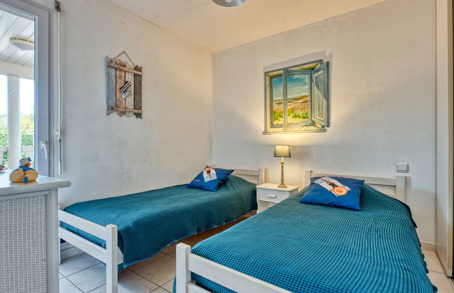 Casa de 4 quartos em Lacanau com piscina privada e jardim - Foto 5