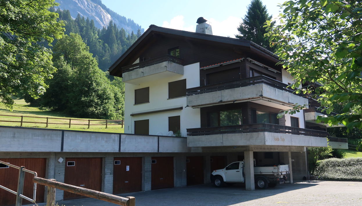 Apartment mit 2 Schlafzimmern in Flims - Foto 1