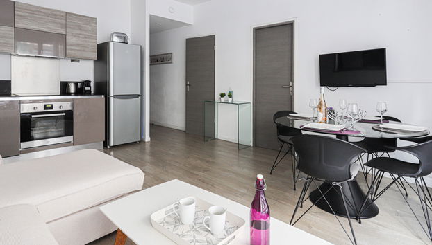 Apartment mit 2 Schlafzimmern in Nizza - Foto 2