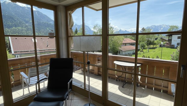 2 bedroom Apartment in Wallgau with garden - Photo 5