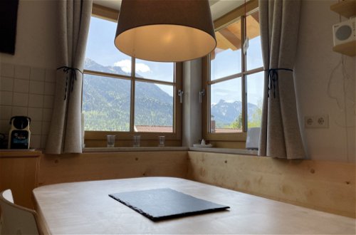 Foto 2 - Appartamento con 2 camere da letto a Wallgau con vista sulle montagne