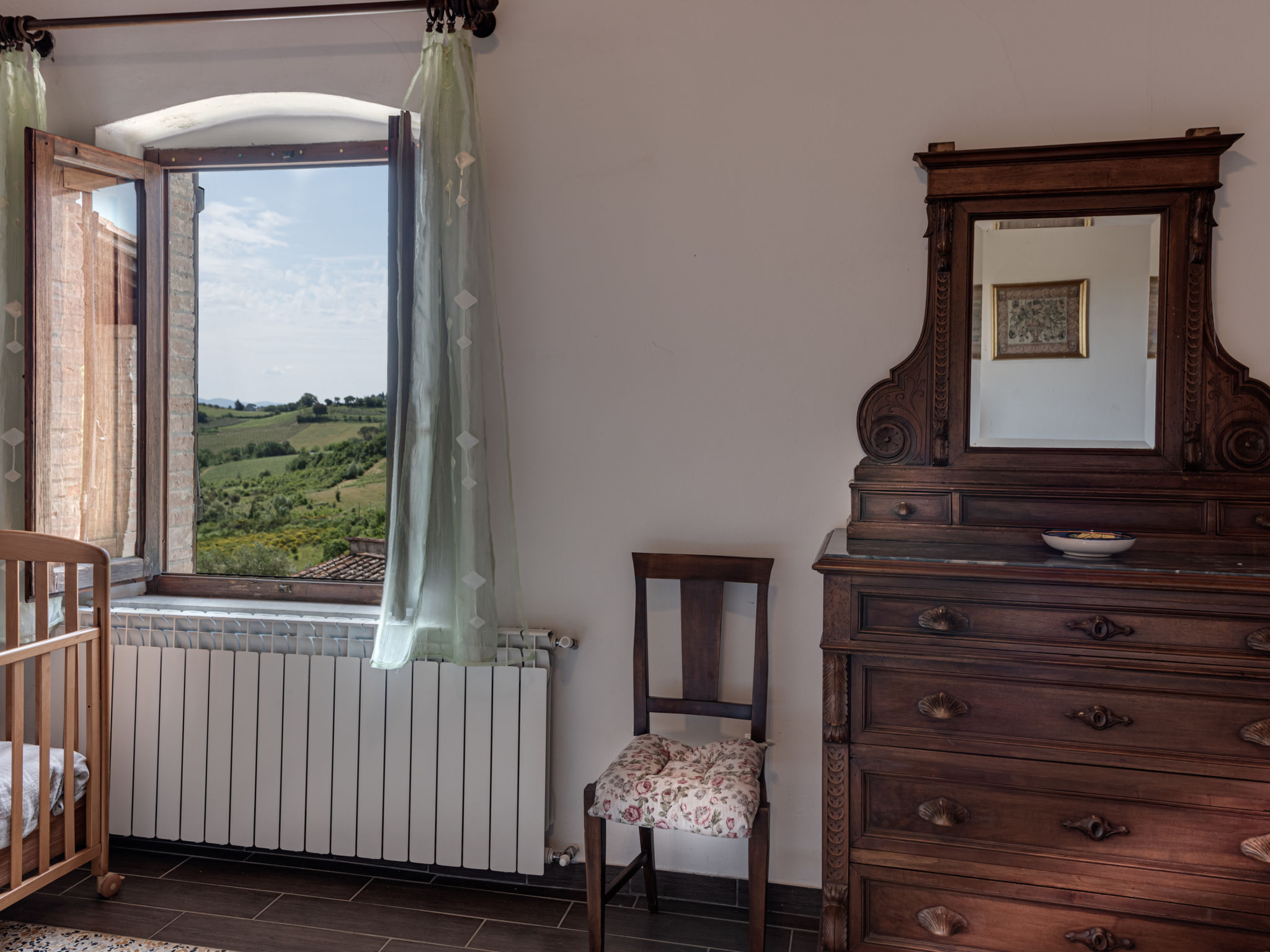 Foto 30 - Apartment mit 4 Schlafzimmern in San Gimignano mit schwimmbad und garten