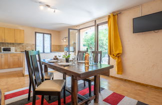 Foto 2 - Apartamento de 2 quartos em Roquebrune-sur-Argens com jardim e terraço