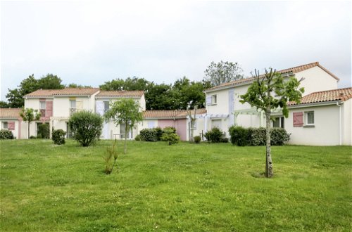 Foto 13 - Casa de 2 quartos em Talmont-Saint-Hilaire com piscina e vistas do mar