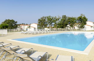 Foto 1 - Haus mit 2 Schlafzimmern in Talmont-Saint-Hilaire mit schwimmbad und blick aufs meer