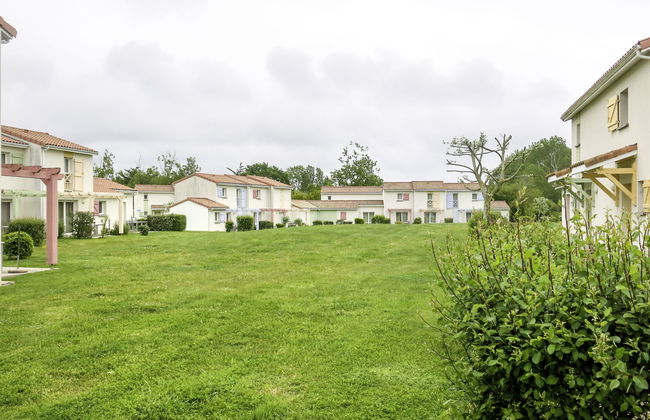 Maison de 3 chambres à Talmont-Saint-Hilaire avec piscine et jardin - Photo 14