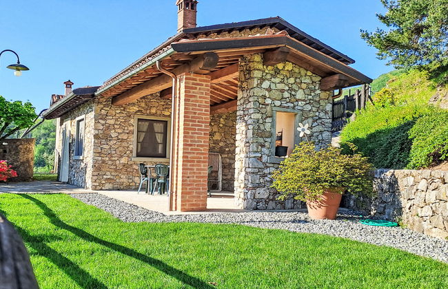Apartment mit 3 Schlafzimmern in Molazzana mit schwimmbad und garten - Foto 1