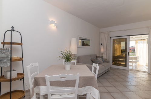 Photo 6 - 2 bedroom Apartment in Golfo Aranci with swimming pool and garden