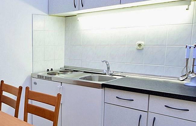 Appartamento con 1 camera da letto a Orebić con piscina e giardino - Foto 13