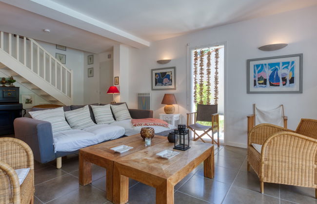 Casa de 4 quartos em Lacanau com piscina privada e jardim - Foto 4