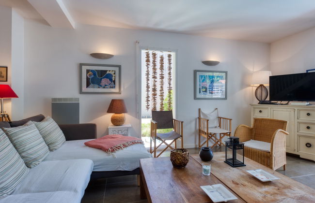 Casa de 4 quartos em Lacanau com piscina privada e jardim - Foto 8